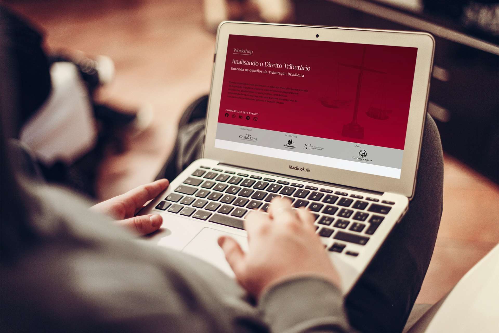 Mockup Landing Page Workshop Tributário